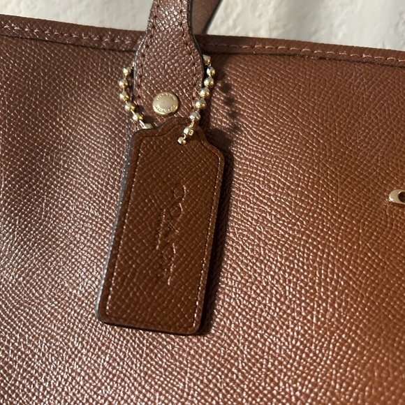 COACH City Brown Leather Tote Bag - Picture 9 of 11